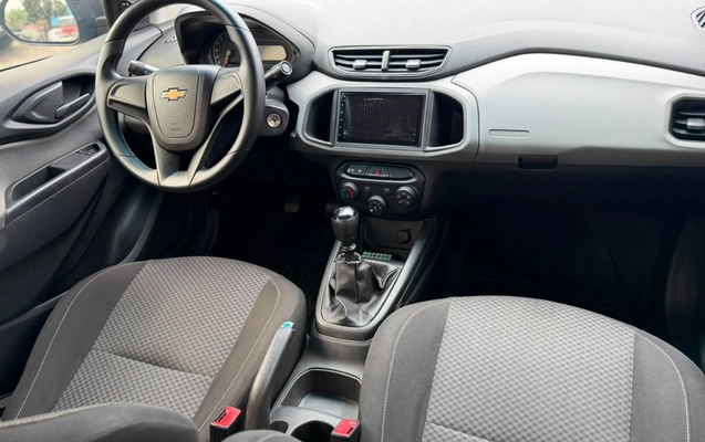 imagem-https://www.socarrao.com.br/sc-vehicle-images-prod/3127499/1786378105966-ZmY1NDVjODMtYjc5My00YWQ4LWEyYWQtMjFjNTE3MzEyYmFjLmpmaWY.jfif