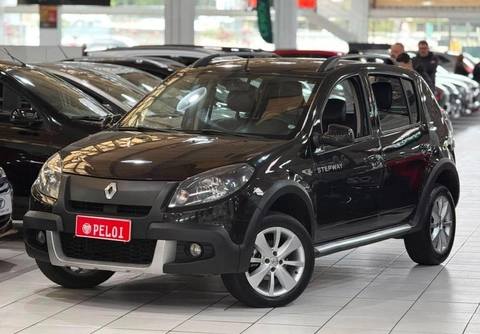 Renault Sandero 2014 Preto — foto 1 de 3