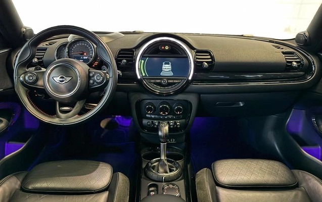 imagem-https://www.socarrao.com.br/sc-vehicle-images-prod/3127667/1786378840382-8364611_9_B_6df4fc27c5.jpeg