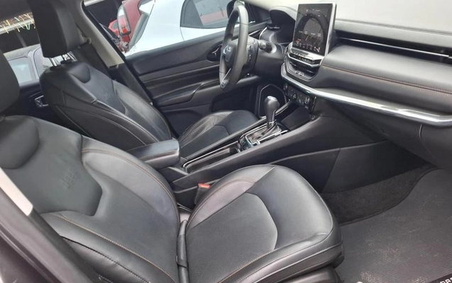 imagem-https://www.socarrao.com.br/sc-vehicle-images-prod/3128188/1786381413909-8364840_14_B_360918221a.jpeg