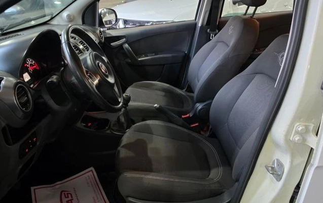 imagem-https://www.socarrao.com.br/sc-vehicle-images-prod/3128197/1786718819034-8354465_5_B_687d40b3f9.jpeg