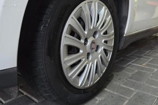 imagem-https://www.socarrao.com.br/sc-vehicle-images-prod/3128197/1786718819035-8354465_15_B_c7c507ccbc.jpeg