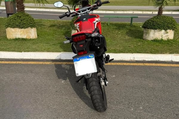 imagem-https://www.socarrao.com.br/sc-vehicle-images-prod/3128198/1786381385958-8364856_2_B_fb7506399f.jpeg