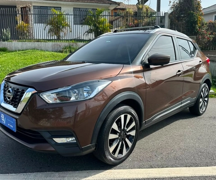 Nissan KICKS 2017 Marrom — foto 1 de 3