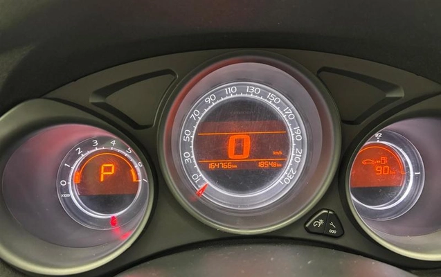 imagem-https://www.socarrao.com.br/sc-vehicle-images-prod/3128250/1787072191236-8220598_16_B_6896ebc16f.jpeg