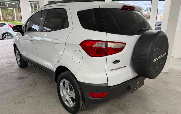 imagem-https://www.socarrao.com.br/sc-vehicle-images-prod/3128262/1786382044568-ZjBhY2VhNTUtYjRlNC00Y2I2LTljYzAtMTczOGMzNWE4NDkzLmpwZw.jpg