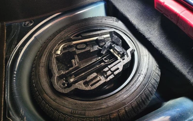 imagem-https://www.socarrao.com.br/sc-vehicle-images-prod/3128330/1788633725223-7874371_18_B_5d97b36b23.jpeg