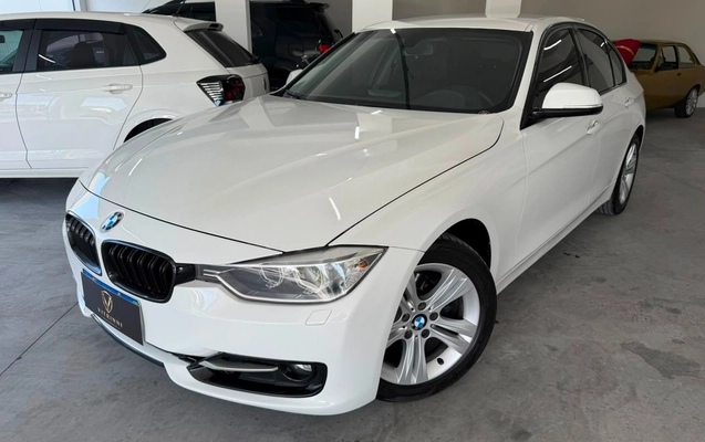 imagem-https://www.socarrao.com.br/sc-vehicle-images-prod/3128431/1786382650671-MzNiNDdiZDQtMzY2Ni00ZWQ4LWFmNjktOTZjNWE1M2Q1NzNlLmpwZw.jpg