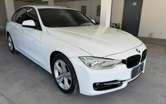 imagem-https://www.socarrao.com.br/sc-vehicle-images-prod/3128431/1786382650833-N2VmMzFmMzAtMmIzNi00MTYyLTkyMTYtY2E5NTA2Y2U3YTY5LmpwZw.jpg