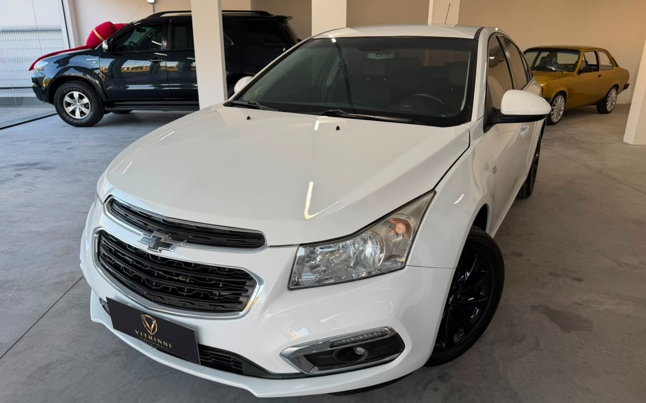 Chevrolet Cruze 2015 Cinza — foto 1 de 3
