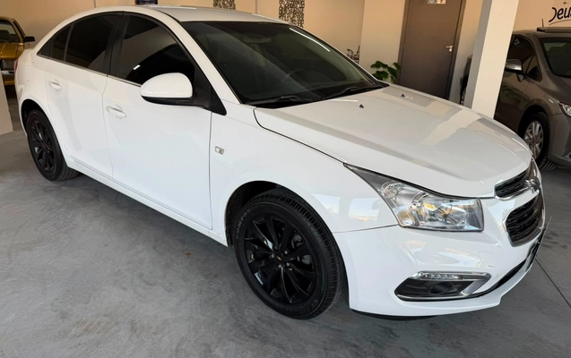 imagem-https://www.socarrao.com.br/sc-vehicle-images-prod/3128484/1786382918398-NmEyNWUxMTgtZDM0Yy00OWIwLWJhMDctM2MwYjU2YzdmNWNjLmpwZw.jpg