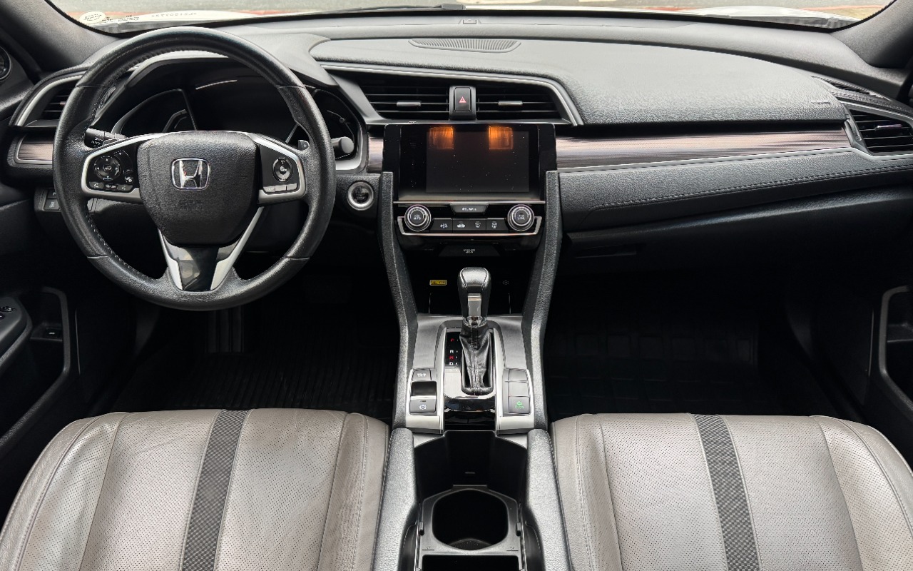 imagem-https://www.socarrao.com.br/sc-vehicle-images-prod/3128598/1786383401885-SU1HXzM2MjUuanBn.jpg