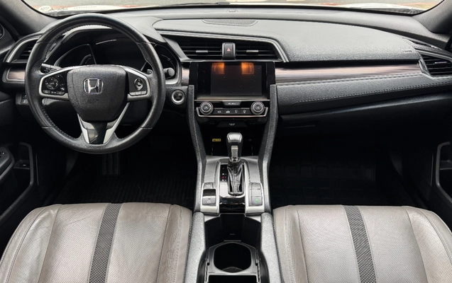 imagem-https://www.socarrao.com.br/sc-vehicle-images-prod/3128598/1786383401885-SU1HXzM2MjUuanBn.jpg
