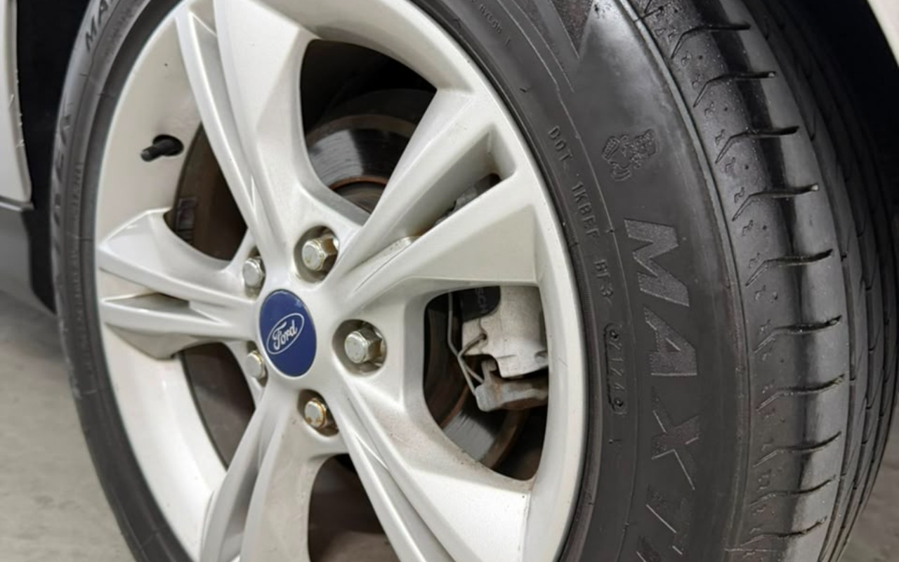 imagem-https://www.socarrao.com.br/sc-vehicle-images-prod/3128867/1786384589075-ZWI3OTg4ZGQtMzM2Mi00NmM3LTkwZjYtYjlhN2FlYThiMmM3LmpwZw.jpg