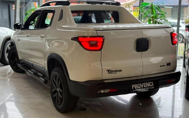 imagem-https://www.socarrao.com.br/sc-vehicle-images-prod/3128997/1788378717114-8326562_6_B_d40f62b786.jpeg
