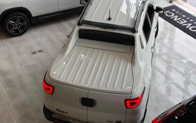 imagem-https://www.socarrao.com.br/sc-vehicle-images-prod/3128997/1788378717118-8326562_16_B_8aeeb3391f.jpeg