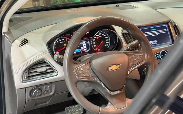 imagem-https://www.socarrao.com.br/sc-vehicle-images-prod/3129100/1789577691477-vehicle_image_1786385698_15e845176836685febc9004e04eb2c03.jpeg