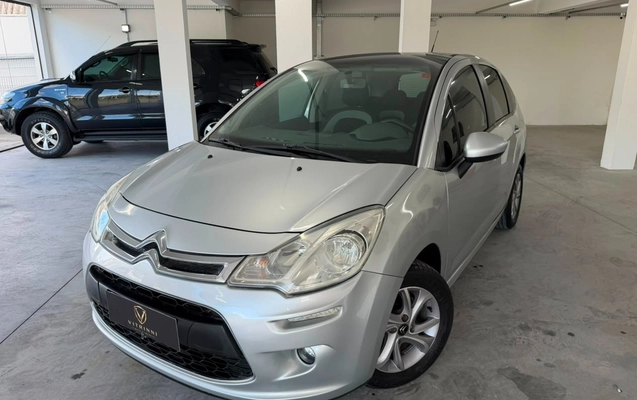 imagem-https://www.socarrao.com.br/sc-vehicle-images-prod/3129151/1786385988249-YjA5ZDMyZmEtNjc0OC00OGNmLTk2N2UtYTAyY2M2ODcwMGIzLmpwZw.jpg