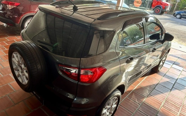 imagem-https://www.socarrao.com.br/sc-vehicle-images-prod/3129155/1789591387908-8LCWCobR1bvpuS4LGg76oIcN9QxuFv0q.jpg