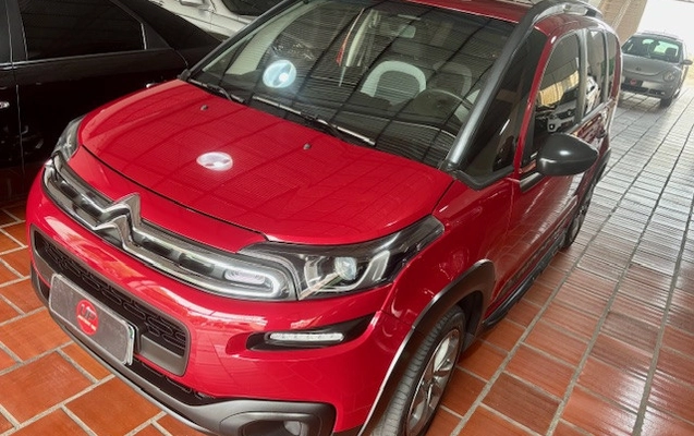 imagem-https://www.socarrao.com.br/sc-vehicle-images-prod/3129172/1786385998043-BlM4ORM3zAlmX4f8S1vJVlZCmgB9Hl1O.jpg