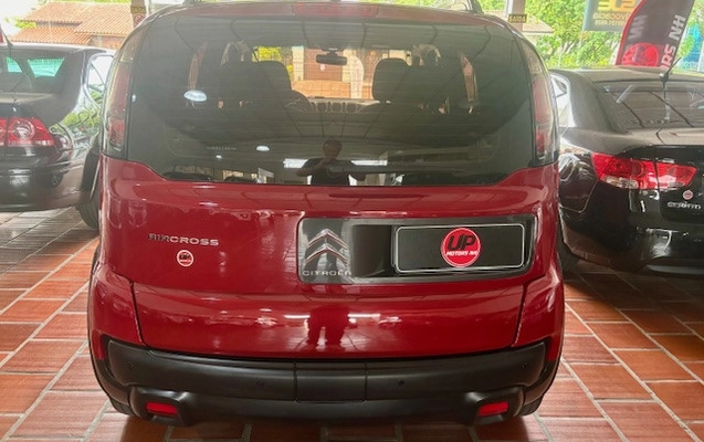 imagem-https://www.socarrao.com.br/sc-vehicle-images-prod/3129172/1786385998048-JN10wnzW8gAfXgJjivvhwMVuQ7TJZJWQ.jpg