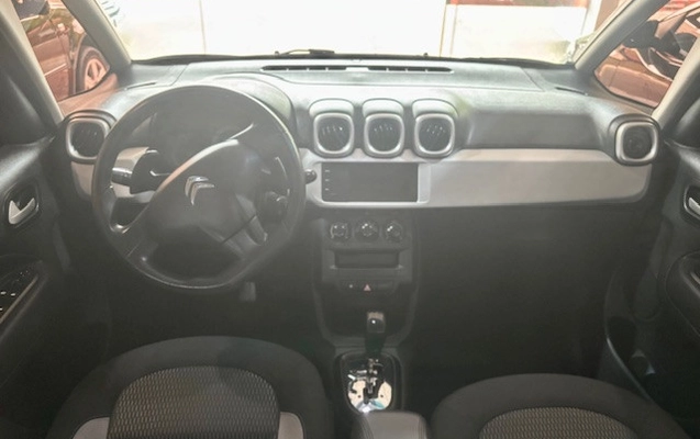 imagem-https://www.socarrao.com.br/sc-vehicle-images-prod/3129172/1786385998049-GBiC782RqjWJpSLDATBMTCtlgAjV2Jhe.jpg