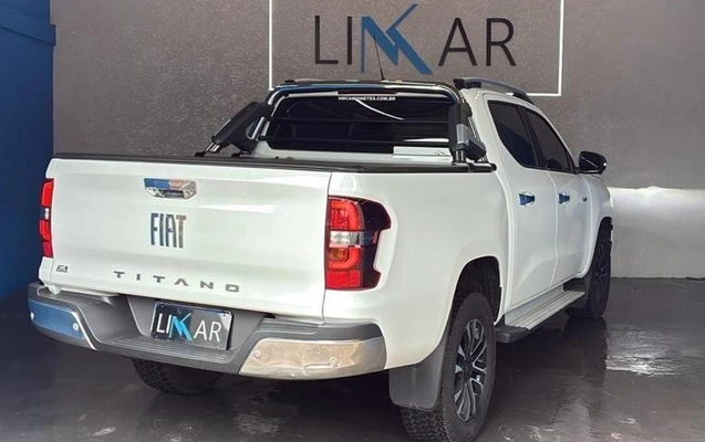 imagem-https://www.socarrao.com.br/sc-vehicle-images-prod/3129188/1789483572888-8353975_13_B_deee600a52.jpeg