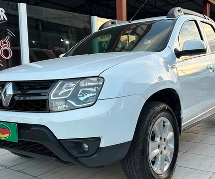 Renault Duster 2016 Branco — foto 1 de 3