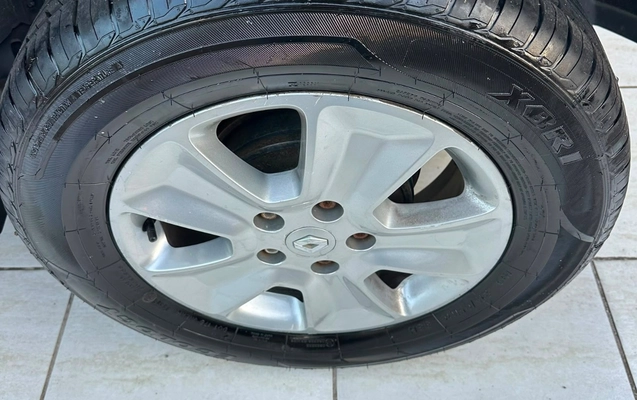 imagem-https://www.socarrao.com.br/sc-vehicle-images-prod/3129218/1787235913366-MzRhZjBjMTAtMjdlMS00ZWNjLWEzOTMtOThjOGQwY2I4YWFiLmpwZWc.jpeg