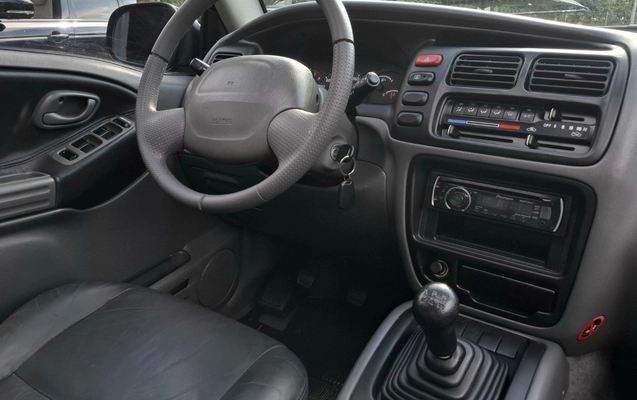 imagem-https://www.socarrao.com.br/sc-vehicle-images-prod/3129238/1789052251640-MjAyNjA4MTdfMTQzMzM4LmpwZy5qcGVn.jpeg