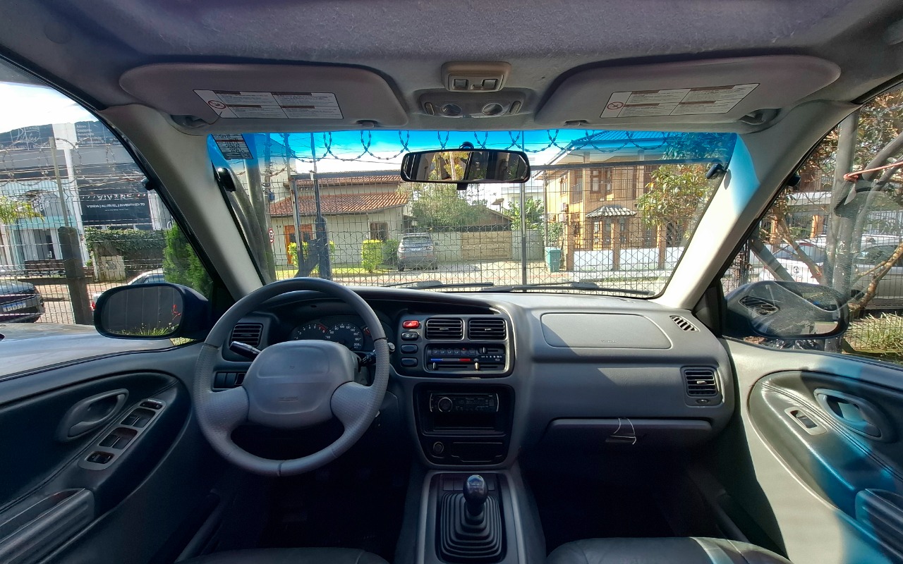 imagem-https://www.socarrao.com.br/sc-vehicle-images-prod/3129238/1789052251735-MjAyNjA4MTdfMTQ0OTUxLmpwZy5qcGVn.jpeg