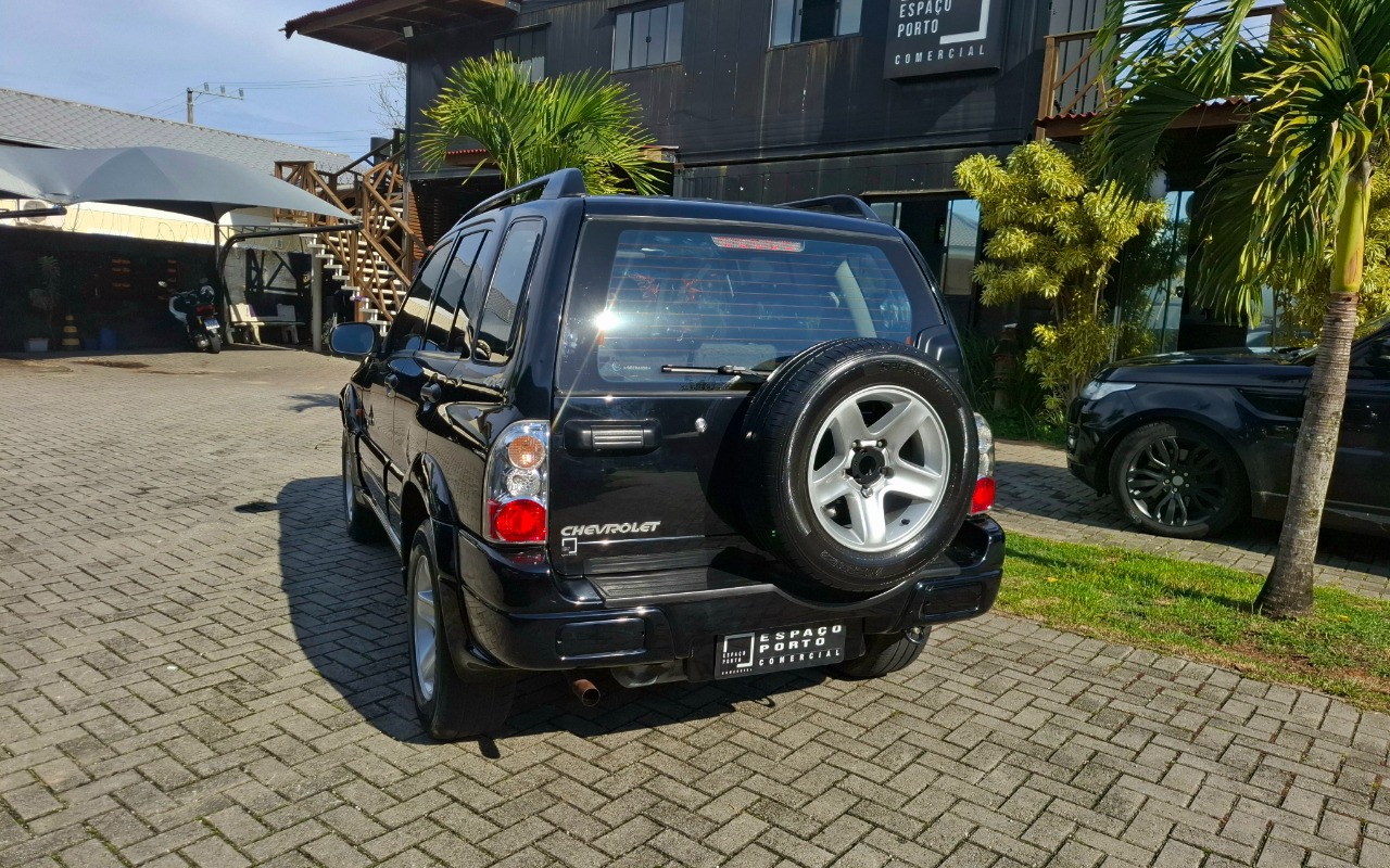 imagem-https://www.socarrao.com.br/sc-vehicle-images-prod/3129238/1789052252094-MjAyNjA4MTdfMTQ1MTI3LmpwZy5qcGVn.jpeg