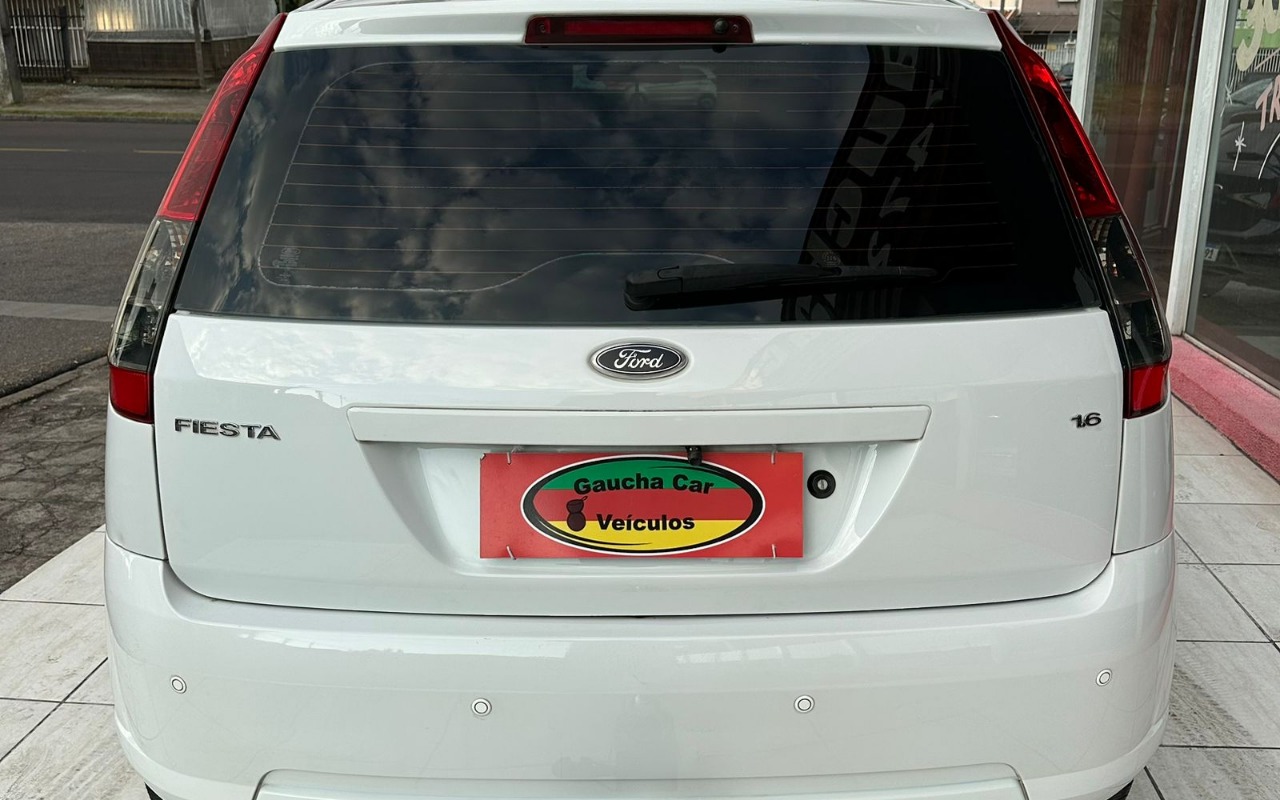 imagem-https://www.socarrao.com.br/sc-vehicle-images-prod/3129293/1786629454320-NWIwYjJjNWEtNTJkYi00NmNiLWI2OTQtNDEwMDFlYjZmNmQ2LmpwZw.jpg