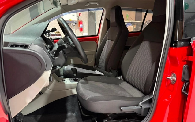 imagem-https://www.socarrao.com.br/sc-vehicle-images-prod/3129356/1786386759594-vehicle_image_1786386686_117372b375d01509645e3c4fe9982713.jpeg