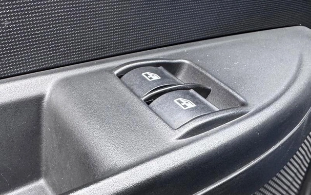 imagem-https://www.socarrao.com.br/sc-vehicle-images-prod/3129371/1787253275473-8360418_7_B_02e2324fc6.jpeg