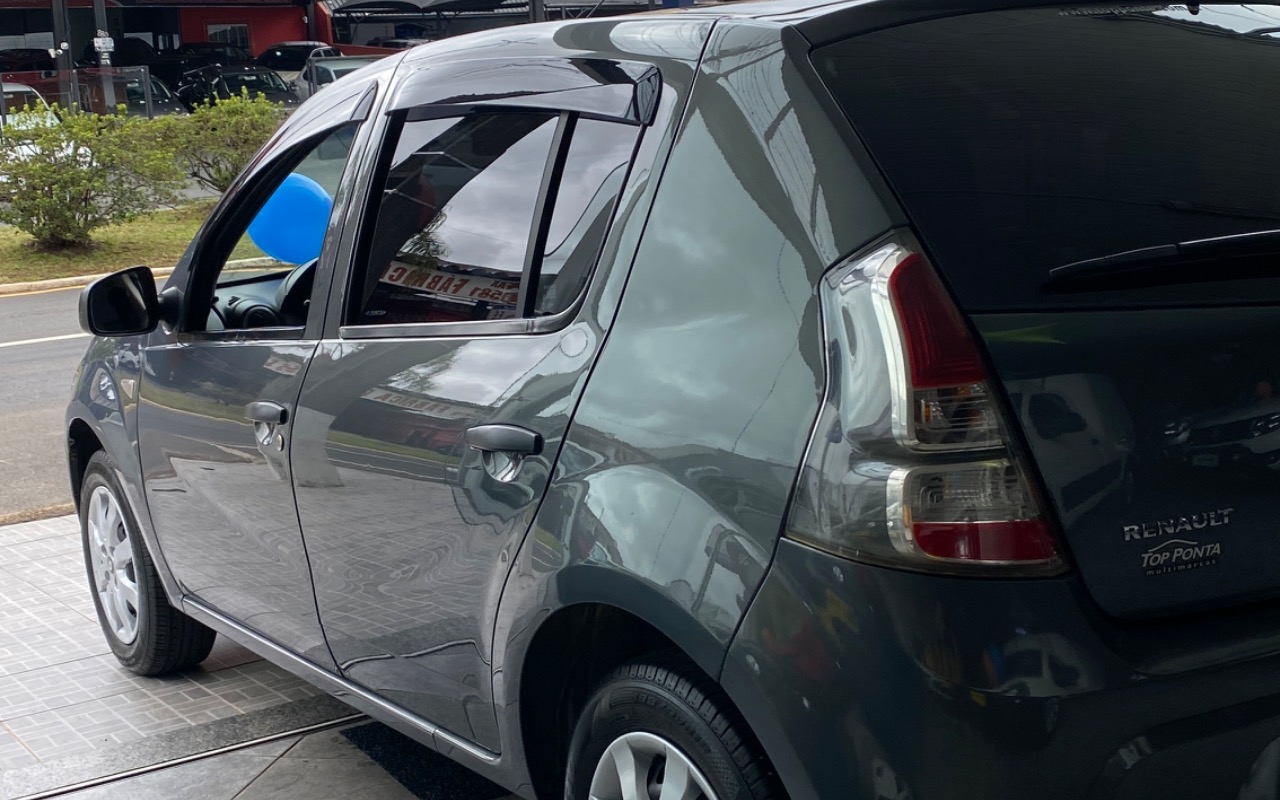 imagem-https://www.socarrao.com.br/sc-vehicle-images-prod/3129376/1786453288197-SU1HXzM4NTEuanBlZw.jpeg