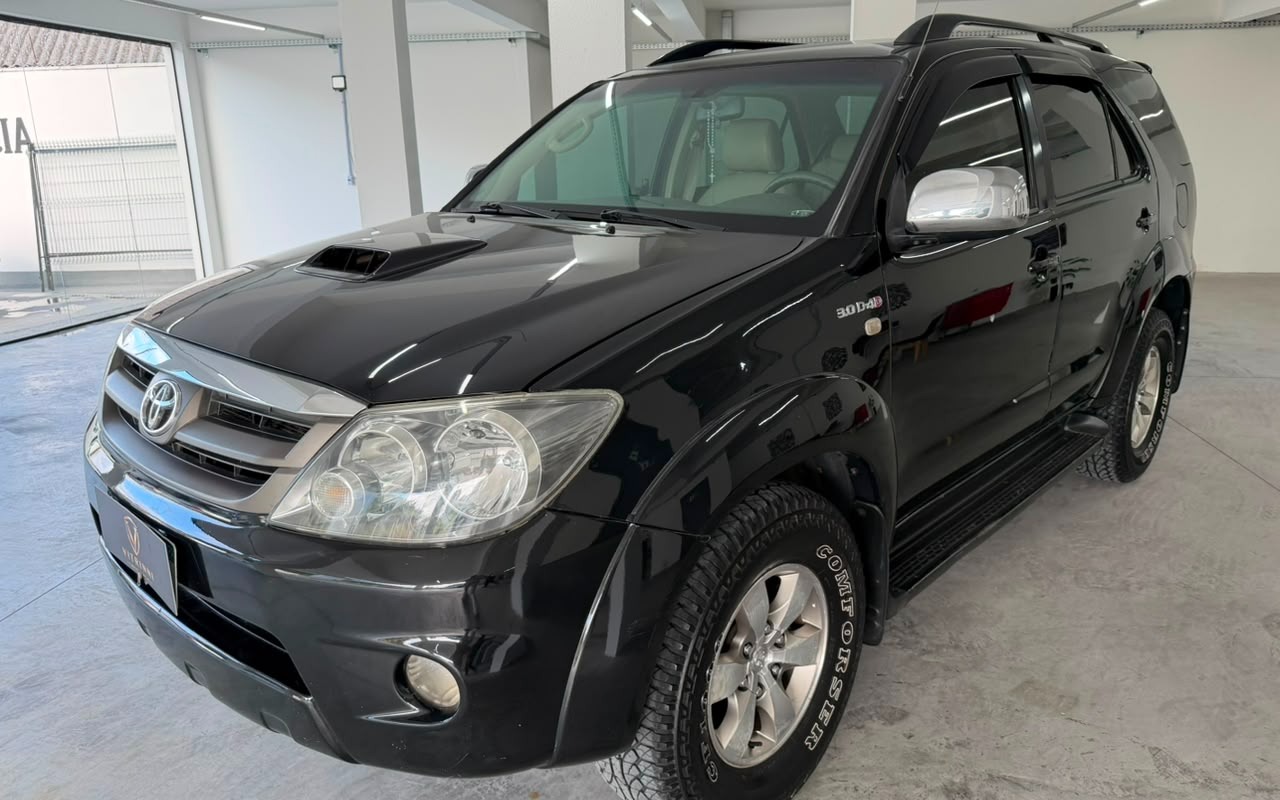 imagem-https://www.socarrao.com.br/sc-vehicle-images-prod/3129390/1786387148987-YTUzNTlkYjEtNjA2OC00ZDdmLWJjZmUtZDVhNTc3Y2FiNDZjLmpwZw.jpg