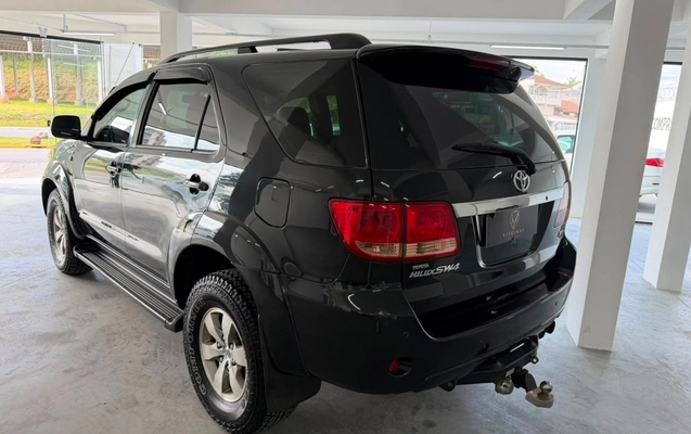 imagem-https://www.socarrao.com.br/sc-vehicle-images-prod/3129390/1786387149057-NGE0ZjYzNDctZTZhYi00ZTdhLWE1M2MtN2FiOTJiY2Q4ZmI1LmpwZw.jpg