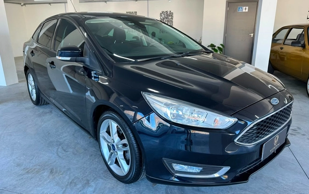 imagem-https://www.socarrao.com.br/sc-vehicle-images-prod/3129530/1786387565279-NDkwZjU2OWEtMThjMC00ZDQwLTljY2QtZWY3NDEyMTAwZjIxLmpwZw.jpg