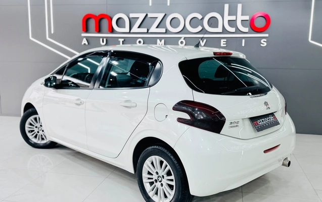 imagem-https://www.socarrao.com.br/sc-vehicle-images-prod/3129563/1786387653006-003_6019f7c9b2b5b9c70fd382571be3187d.jpeg