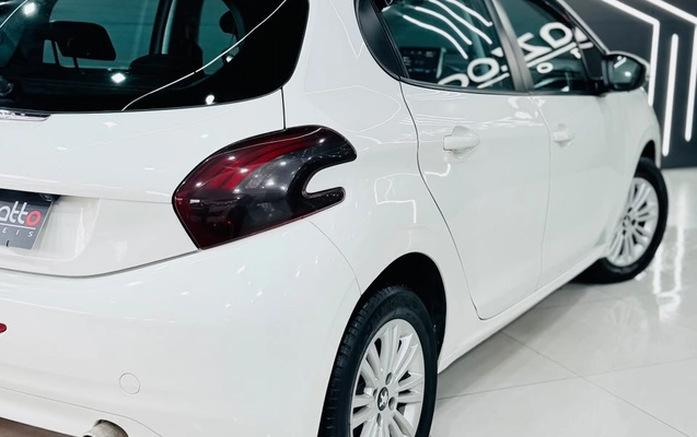 imagem-https://www.socarrao.com.br/sc-vehicle-images-prod/3129563/1786387653013-003_65b34ee05891570bf365be72b4d3c91a.jpeg