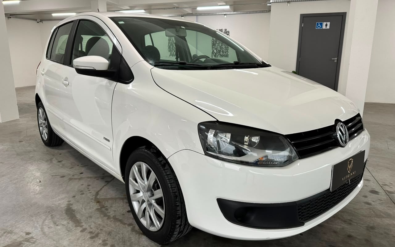 imagem-https://www.socarrao.com.br/sc-vehicle-images-prod/3129593/1786387881378-ZWFlOTYwYjAtNjkxNC00OGE1LWE3NzUtYzE5ODczMGI0Yzk3LmpwZw.jpg