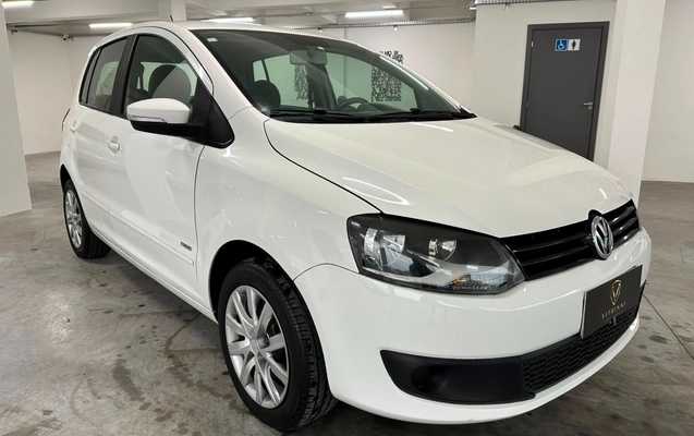 imagem-https://www.socarrao.com.br/sc-vehicle-images-prod/3129593/1786387881378-ZWFlOTYwYjAtNjkxNC00OGE1LWE3NzUtYzE5ODczMGI0Yzk3LmpwZw.jpg
