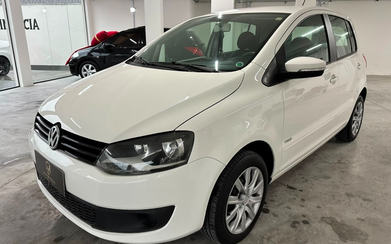 imagem-https://www.socarrao.com.br/sc-vehicle-images-prod/3129593/1786387881551-ZWQ3YWZmYmMtNTZlMC00NGFjLWE3MWUtNzJhZjg1MDIxZDVlLmpwZw.jpg
