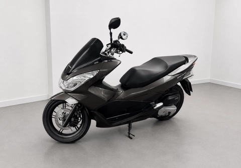 Honda PCX 160 DLX 2016 Cinza — foto 1 de 3
