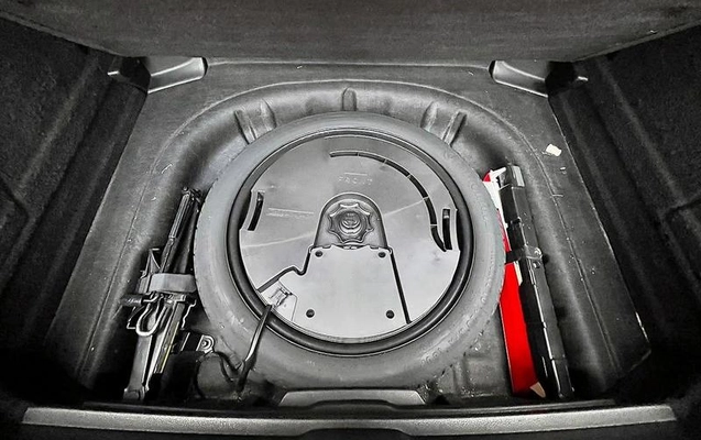 imagem-https://www.socarrao.com.br/sc-vehicle-images-prod/3129650/1786388231829-8365686_12_B_73a8a092ca.jpeg