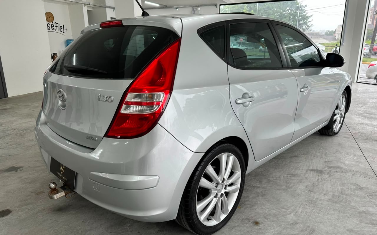 imagem-https://www.socarrao.com.br/sc-vehicle-images-prod/3129706/1786388420484-ZDUwY2EzNmMtMzkyYS00MjUxLThjODUtZGE0MDI4OTc0ZDNhLmpwZw.jpg