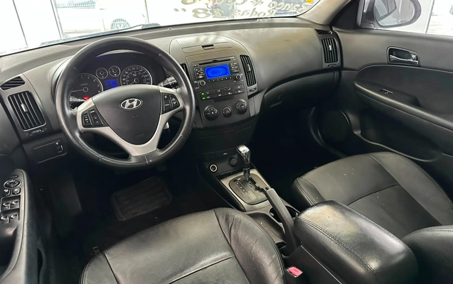 imagem-https://www.socarrao.com.br/sc-vehicle-images-prod/3129706/1786388420566-MzhmYzhkNWUtMmJhZS00ZTczLWFhODAtZjIzMDFkZTU5ZGQ4LmpwZw.jpg