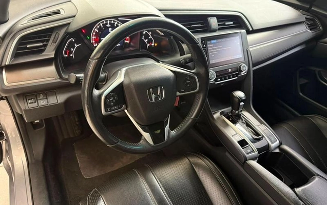 imagem-https://www.socarrao.com.br/sc-vehicle-images-prod/3129827/1788623391537-8360292_4_B_c1a815c42c.jpeg