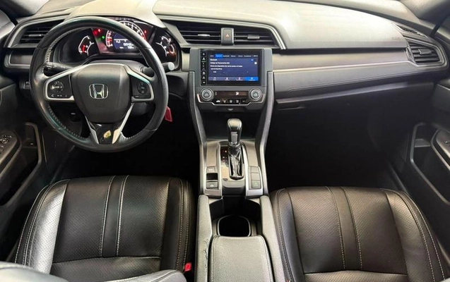imagem-https://www.socarrao.com.br/sc-vehicle-images-prod/3129827/1788623391539-8360292_6_B_ac9ced8e5f.jpeg